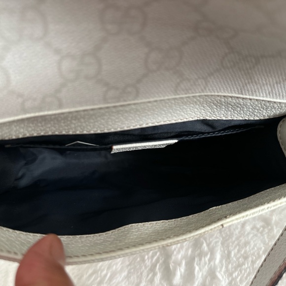 Authentic gucci - Picture 4 of 16